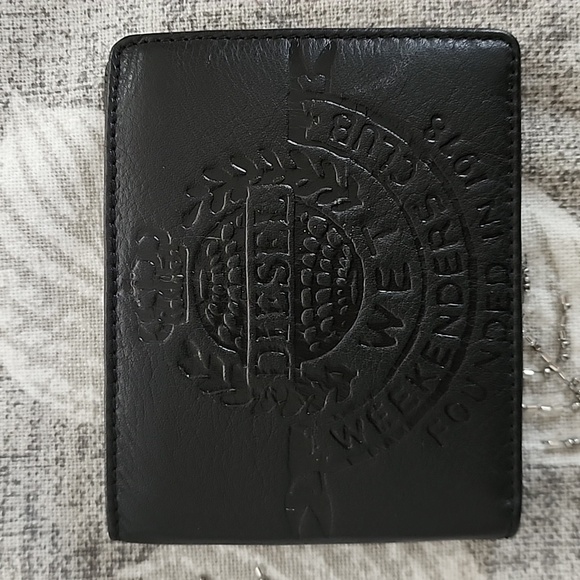 Diesel Men's black wallet - Picture 1 of 9